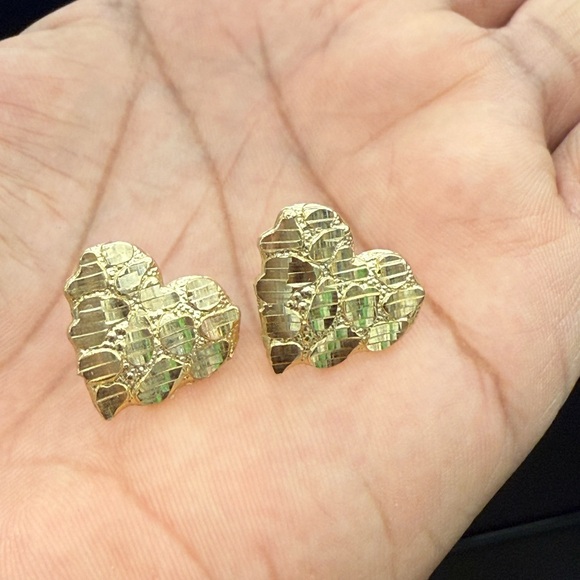 Stampd Gold Textured Heart Earrings